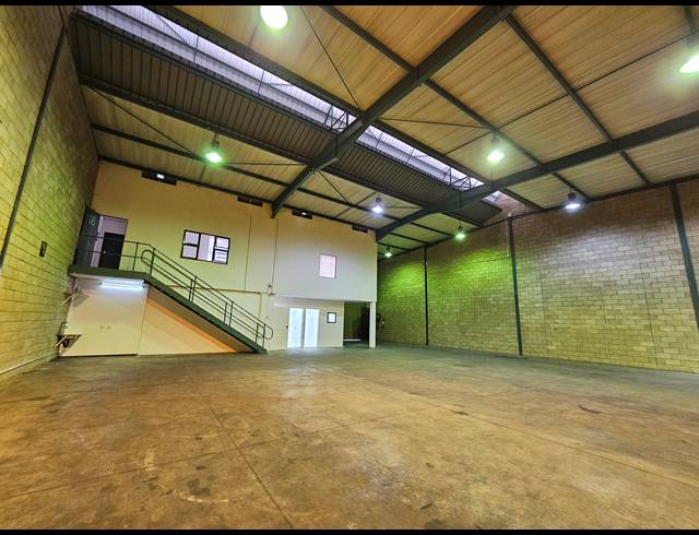 518M² WAREHOUSE TO LET IN LINBRO PARK